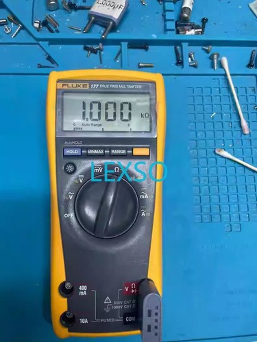 1pc fluke 177 true rms - ,